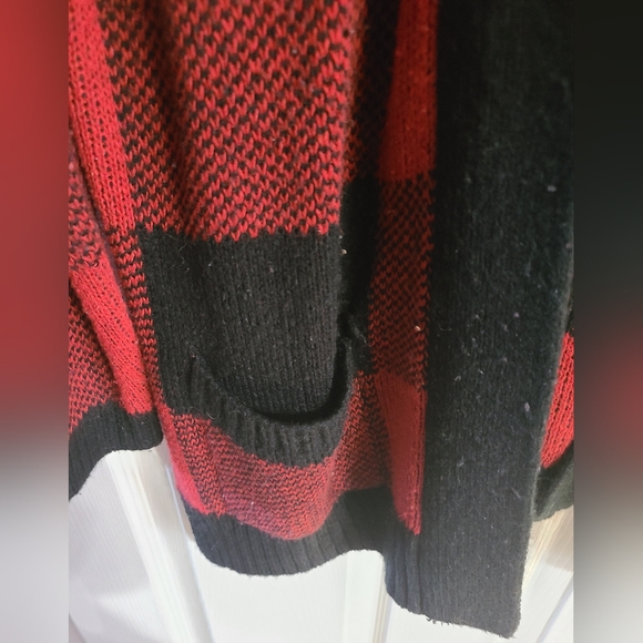 Northern Reflections Plaid cardigan size small - Picture 4 of 4